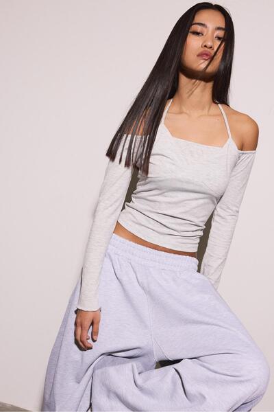 Stradivarius Halter yaka uzun kollu t-shirt