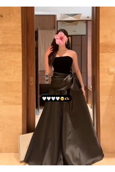 NALA FASHION A luxurious brown evening dress with an elegant design that comb...