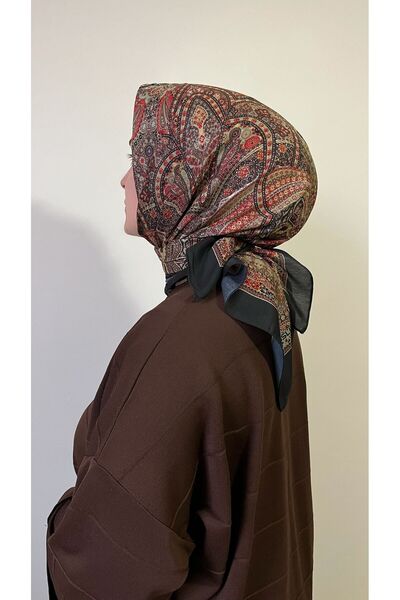 ESSLERA Luxury Royal Pattern Soft Satin Scarf – Silk Touch - Shiny