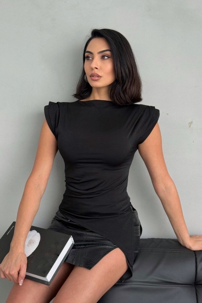 Auroveen Shoulder Padded Zero Sleeve Asymmetrical Detailed Blouse Av10078