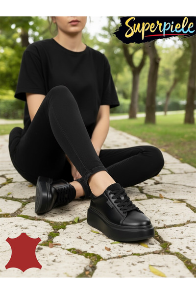 ANGEL BLUE Women's casual shoes made of natural leather, lined with lace-up c...