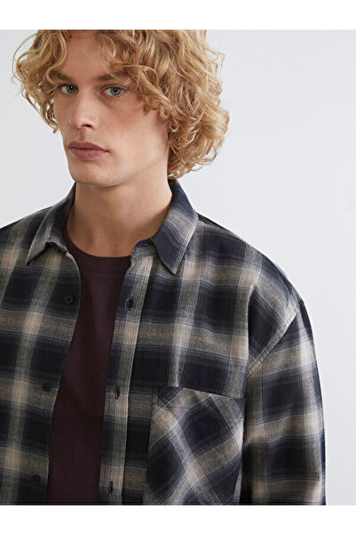 LC Waikiki I Rahatkalıp Checkered Embroidered Men's Shirt Jacket from Freezen...