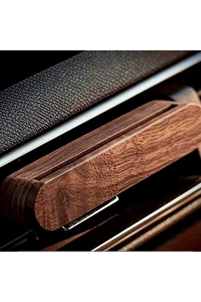 OEM Wooden Car Diffuser with 4 Replaceable Aromatic Sticks and Essential Oil ...