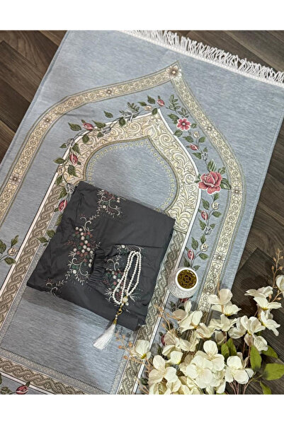 Gerenic Women's prayer set consisting of a prayer mat and a prayer shawl