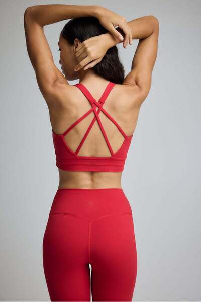 H&M Medium Support Sports bra with SoftMove™