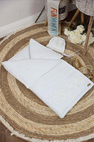 Fun Moment Newborn Baby Set - 2 Pieces