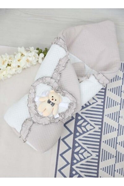 Fun Moment Blanket and Swaddle for Newborns with Tied Ribbon