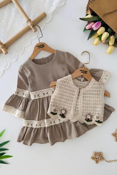 Minigimin Cicileri Set de haine din 2 piese pentru fetițe, cu vestă tricotată...