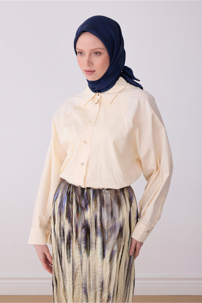 Belli Eșarfă din mătase twill 100% cu model clasic bleumarin 4305-52