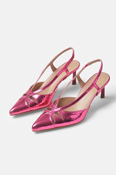 Mio Gusto Jolly Fuchsia Color Women's Heeled Shoes