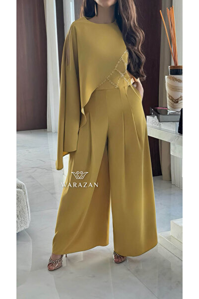 Warazan Soft set with a shoulder cut