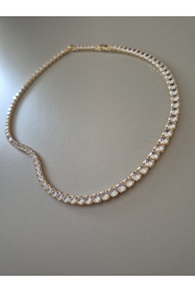 viyan butik قلادة من الفولاذ على شكل باجيت مرصعة بالأحجار