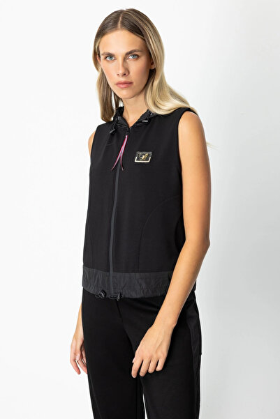 On Fashion Women's Black Hooded Vest with Chest Accessories 66913