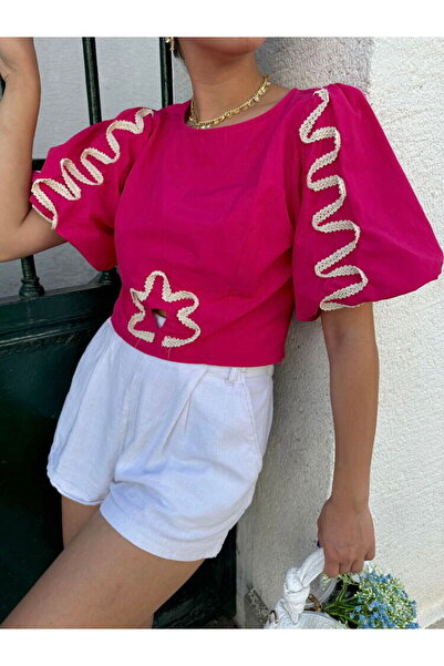 TOPSHOW Women's short blouse with unique embroidery - Made in Turkey