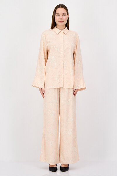 Kathy Ireland Women 2 Pieces Floral Print Shirt And Pants Set, Peach