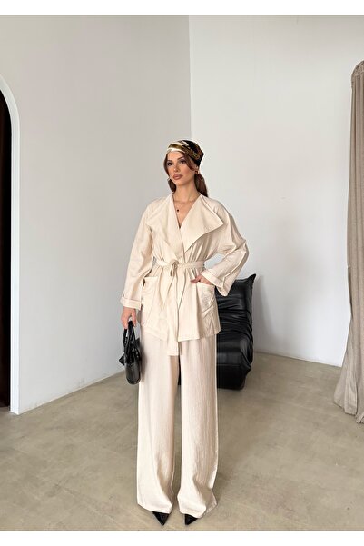 LE CARAMBOLE Set de damă bej, supradimensionat, cu curea, cu două piese