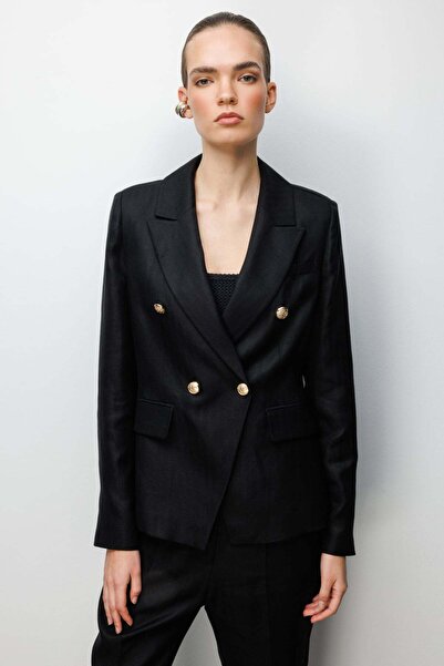 Ekol Kapak Cepli Kruvaze Yaka Ceket