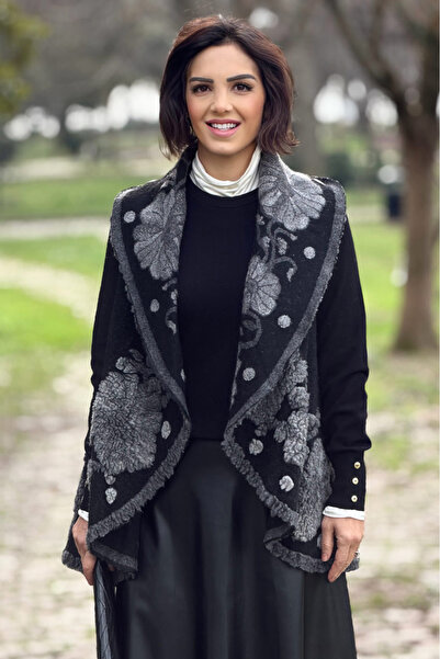 Nevin Kaya Moda Black Color Floral Wool Vest