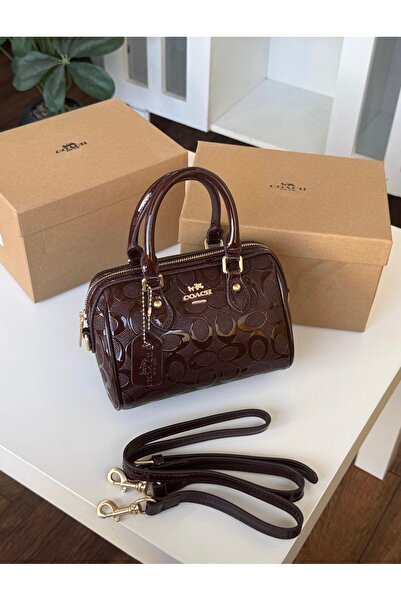 GHANJİ Elegant, high-quality women's handbag with all its accessories