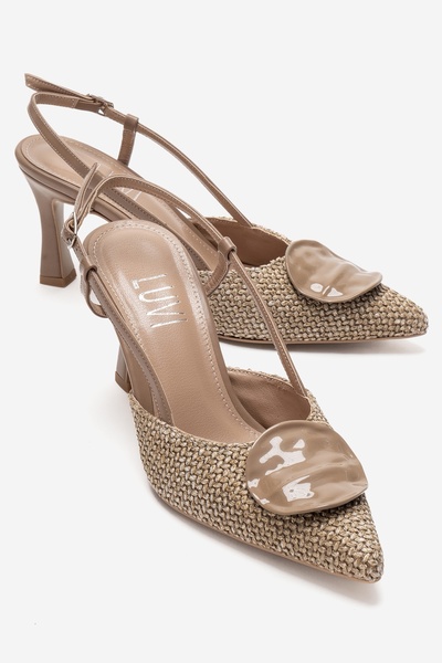 LuviShoes Γυναικεία παπούτσια με τακούνι LEVIA με υφή από ψάθα βιζόν και λεπτ...