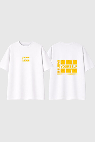 urbvn Μπλουζάκι με στάμπα Yourself 2 Design σε λευκό χρώμα και oversized γραμμή