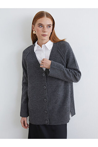 LC Waikiki Sparkling Choices V Planting Women's Knitwear Cardigan from Shinin...