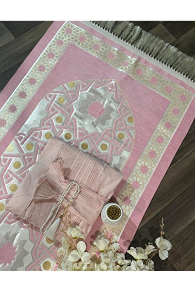 Gerenic Pink silk prayer rug with matching prayer set