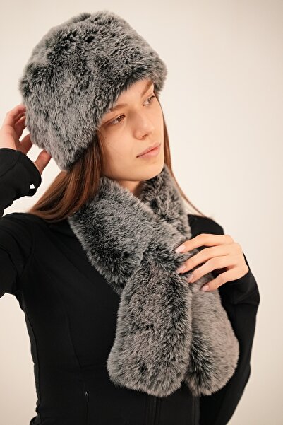 A&C Kürk Plush Hat and Scarf Set
