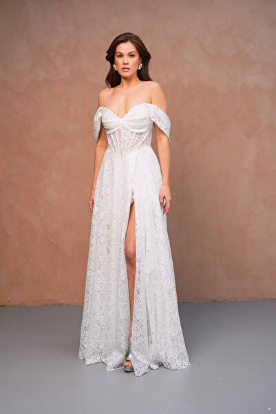 BK BOUTİQUE Dantel Taş Detaylı Yırtmaçlı İnce Askılı Abiye