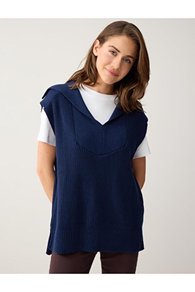 Jimmy Key Navy Blue Loose V-Neck Knit Sweater