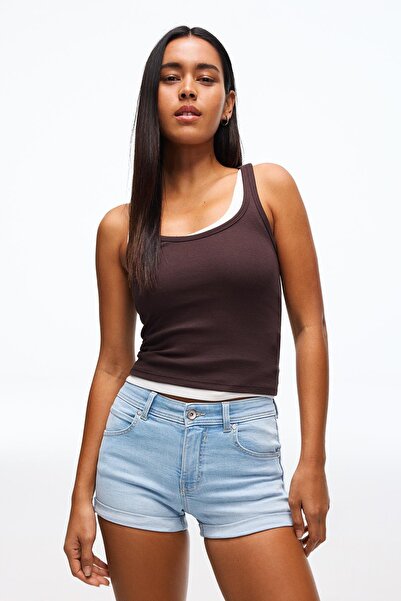 Bershka Kıvrık paçalı denim şort