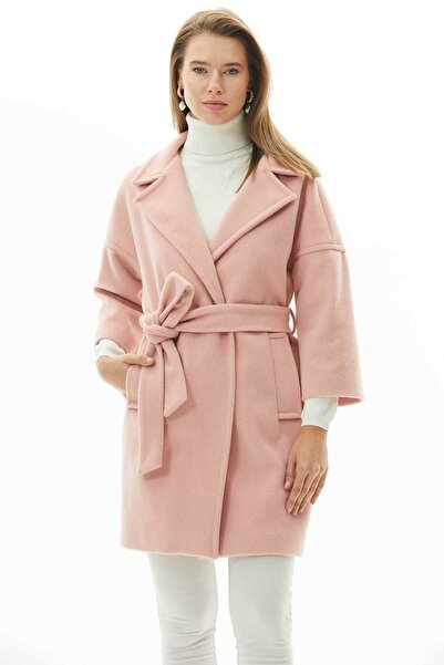 Selen Giyim Truvakar Kol Küçük Erkek Yaka Bağlamalı Kaban / PUDRA