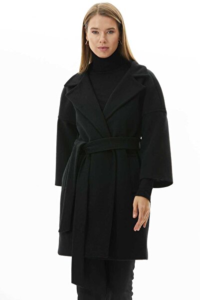 Selen Giyim Truvakar Kol Küçük Erkek Yaka Bağlamalı Kaban / SİYAH