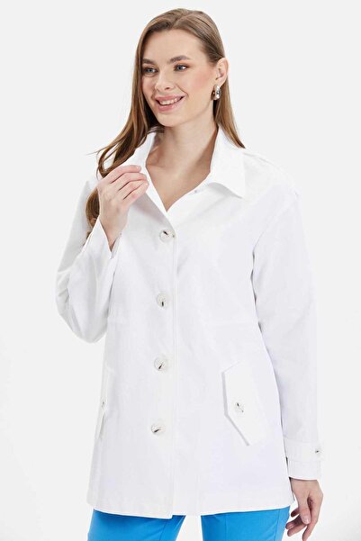 Selen Giyim Beli İçten Büzgülü Kapak Cep Trençkot / BEYAZ