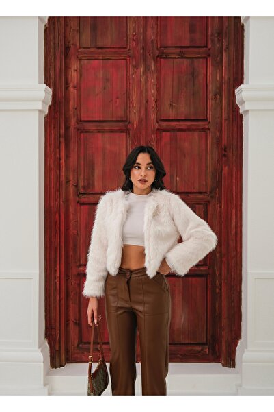 MODA DURAĞI YAKASIZ İTHAL KALİTELİ KÜRK