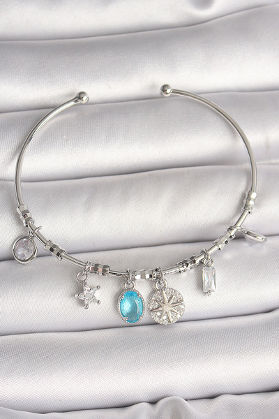 Skygo سوار نسائي بتصميم بوصلة متدلية بلون فضي نحاسي مع تفاصيل على شكل قلب - T...