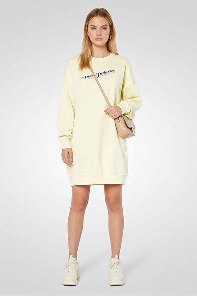 Diesel فستان قصير بشعار العلامة التجارية للنساء، أصفر فاتح