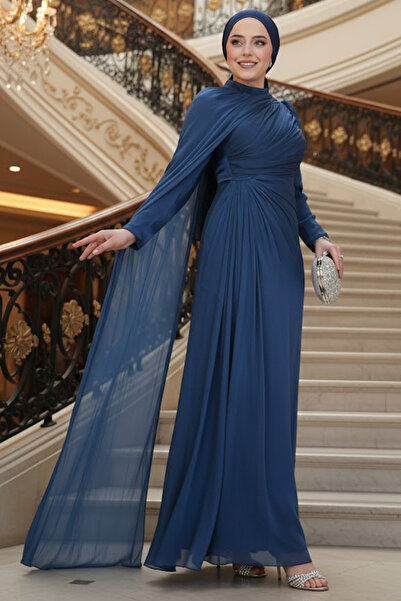 N.S NEVA STYLE فستان سهرة حجاب باللون الأزرق الداكن مع تفاصيل عباءة 52142L