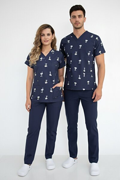 Nur Medikal Giyim Unisex Lacivert Snopy Desenli Likralı Doktor Hemşire Hastan...