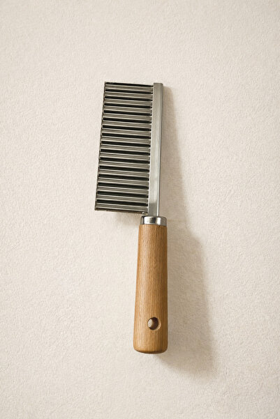 Bohemian Doğal Ahşap Saplı Paslanmaz Çelik Patates Kesici