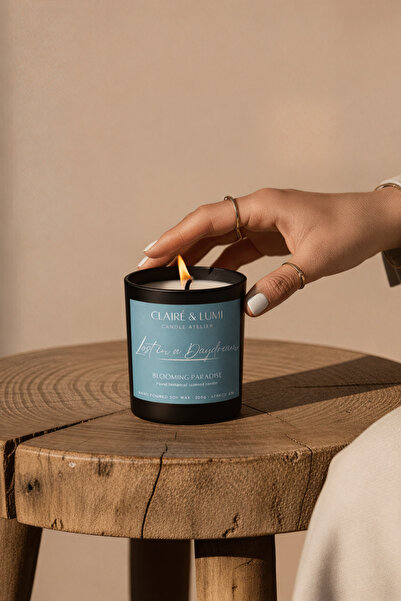 CLAIRÉ & LUMI Lost in a Daydream Scented Candle
