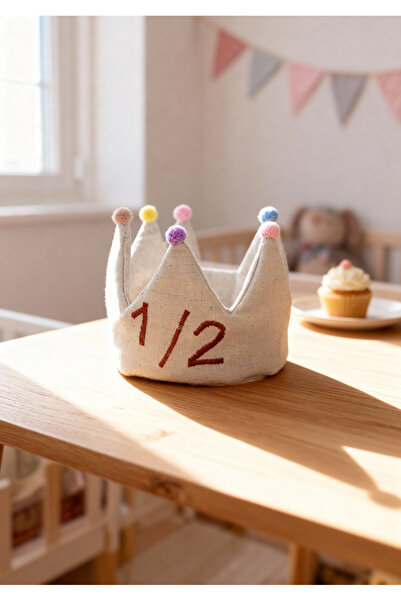 Atölye LİDYA Bebek Doğum Günü Tacı 1/2 Yaş – El Yapımı Half Birthday Kumaş Ta...