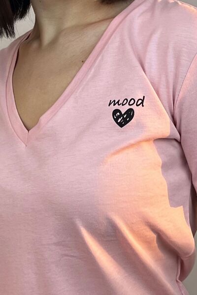 Mood Lab Regular Fit V Yaka Basic Pembe Kısa Kollu Tişört Kalp Baskılı