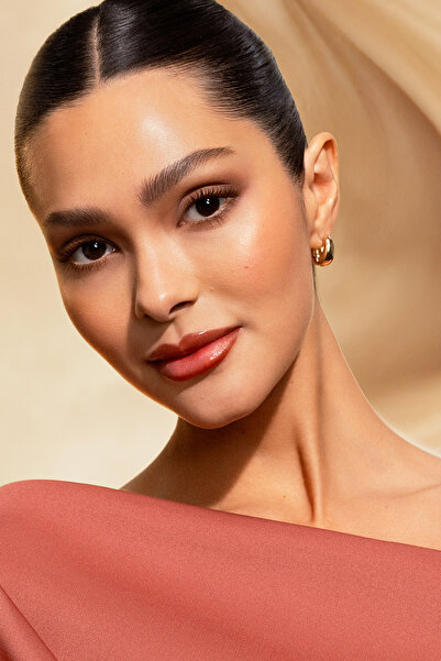 Flormar Latte Yumuşak Dokulu Doğal & Parlak Bitişli Dudak ve Yanak Balm'ı - 003 Berry Mocha
