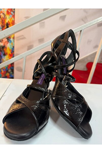 Lo Mejor Shoes حذاء أسود من الجلد اللامع للرقص والصالونات بارتفاع 8.5 سم، مود...