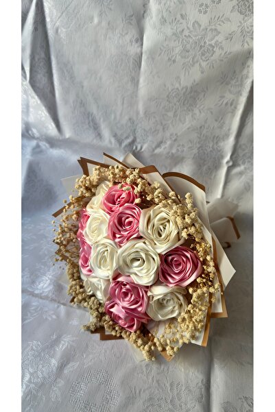 Çiçek Atölyesi 15’li Krem ve Pembe Karışık Gül Buketi – Solmayan Yapay Güller