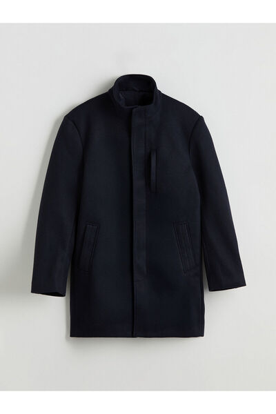 LC Waikiki Nevavm with a Difference of Opinion Lcwaikiki Classic Navy Blue La...