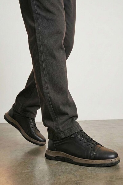 DETECTOR أحذية رجالية من الجلد الطبيعي لتقويم العظام ALV640