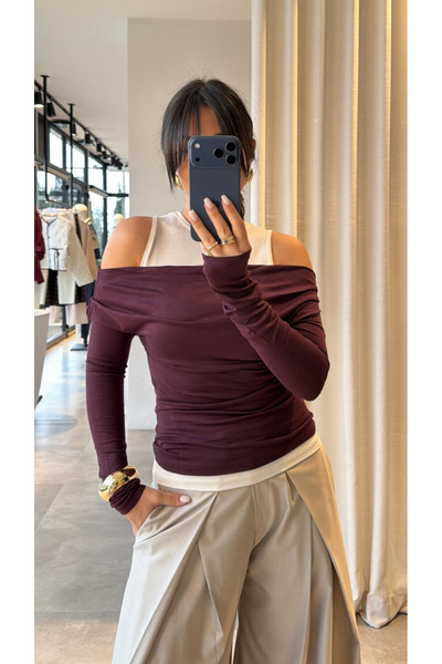 My Blog Sportliche Pflaumenfarbene Bluse mit Bootsausschnitt - 0780