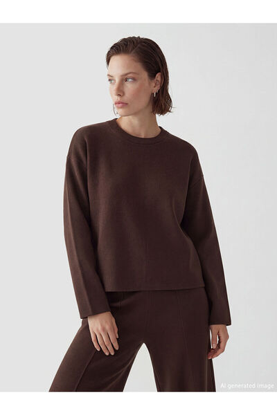 LC Waikiki Γυναικείο φούτερ με λαιμόκοψη Özmarka New Season